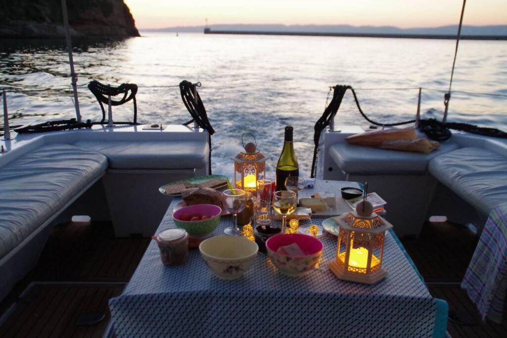Charmant Studio Au Coeur De Cassis Ngoại thất bức ảnh